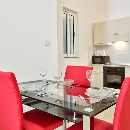 Urbanstays - Gzira 1 Bedroom Apartments By Shortletsmalta Dış mekan fotoğraf