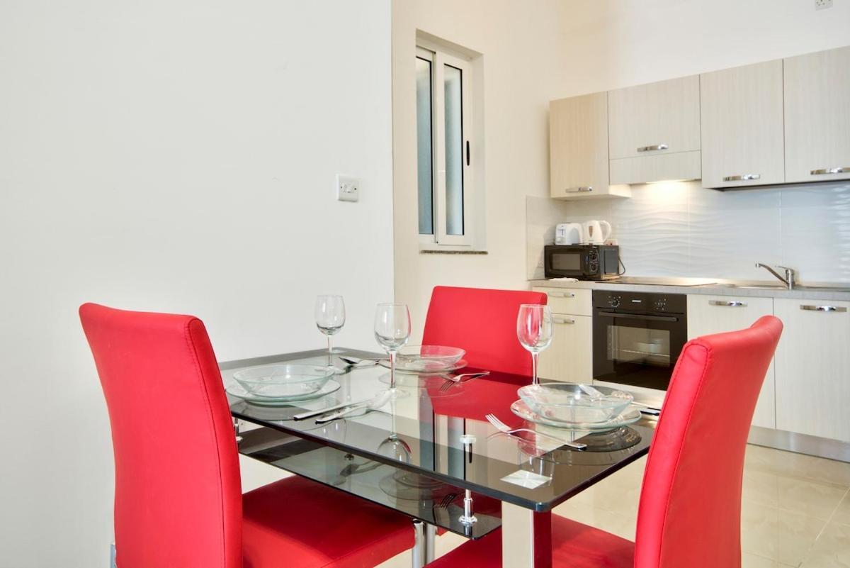 Urbanstays - Gzira 1 Bedroom Apartments By Shortletsmalta Dış mekan fotoğraf