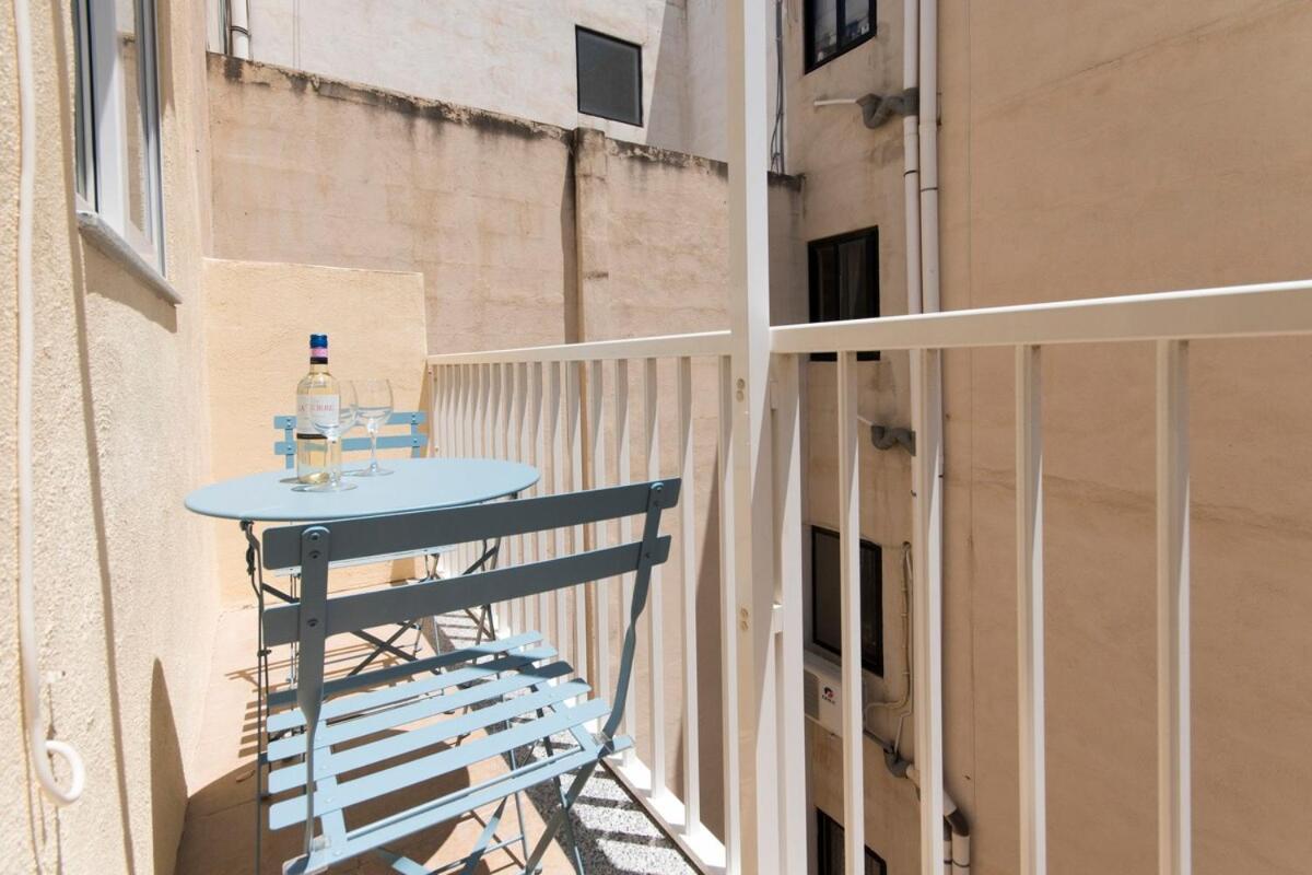 Urbanstays - Gzira 1 Bedroom Apartments By Shortletsmalta Dış mekan fotoğraf